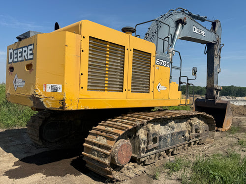 2017 Deere 670G LC with 11,505 Hrs