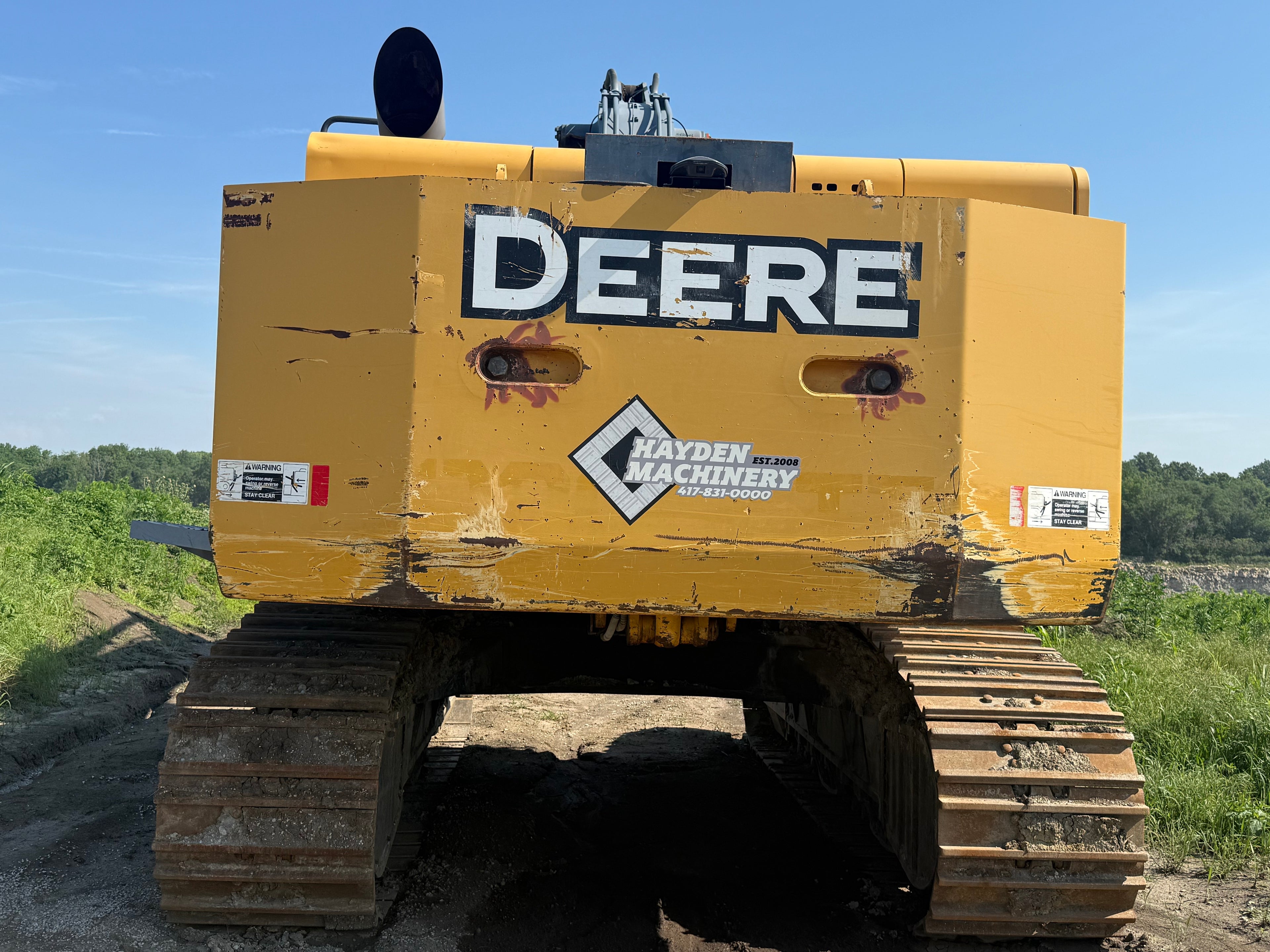 2017 Deere 670G LC with 11,505 Hrs