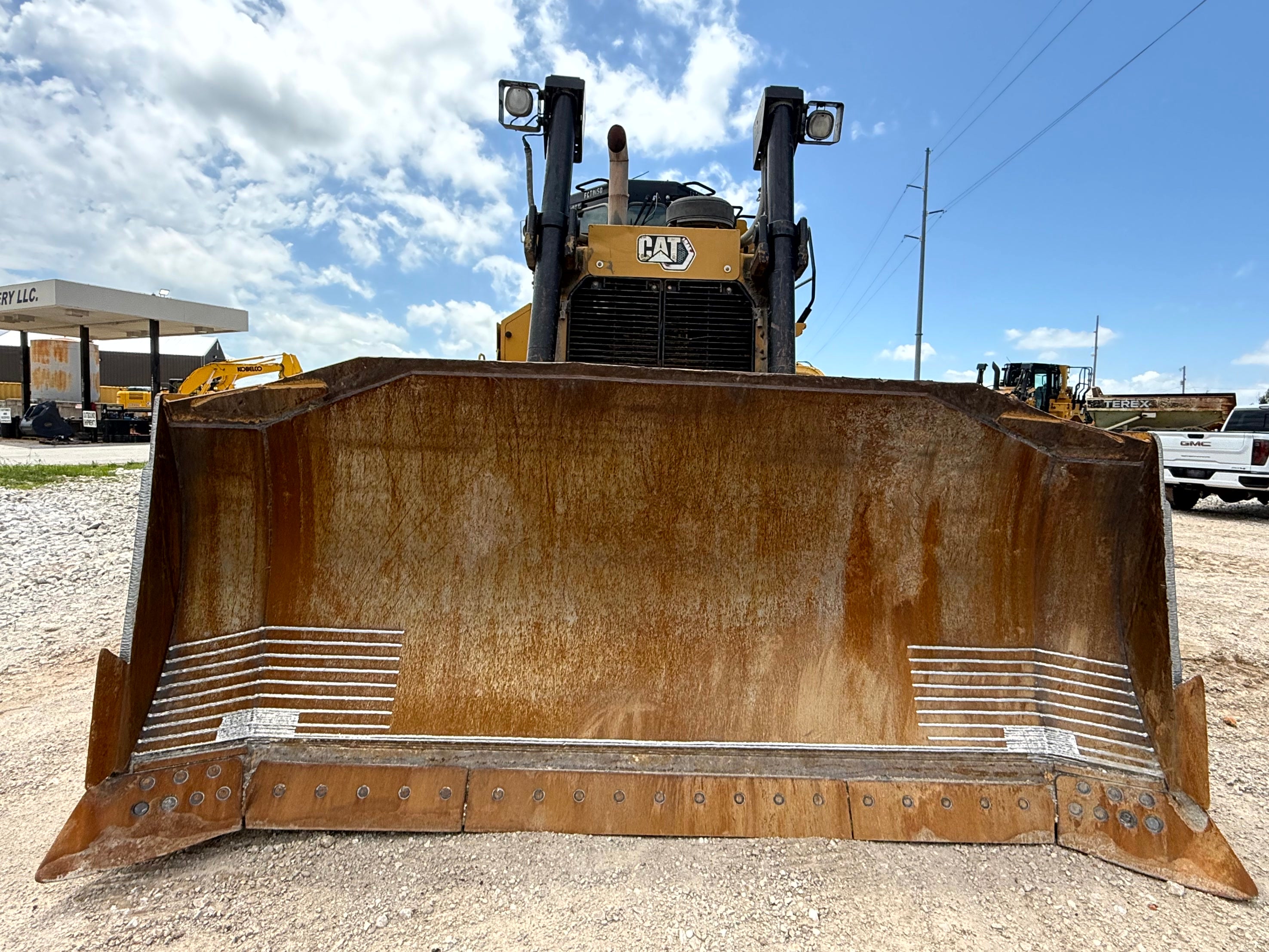 Used Cat D8T Dozer for Sale – 2011 Caterpillar D8T, 12,677 Hours, Ripper