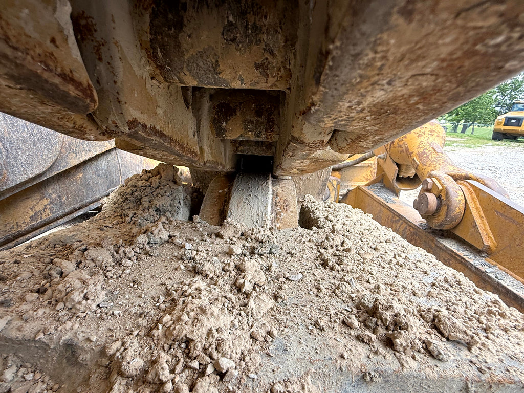 Used Cat D8T Dozer for Sale – 2011 Caterpillar D8T, 12,677 Hours, Ripper