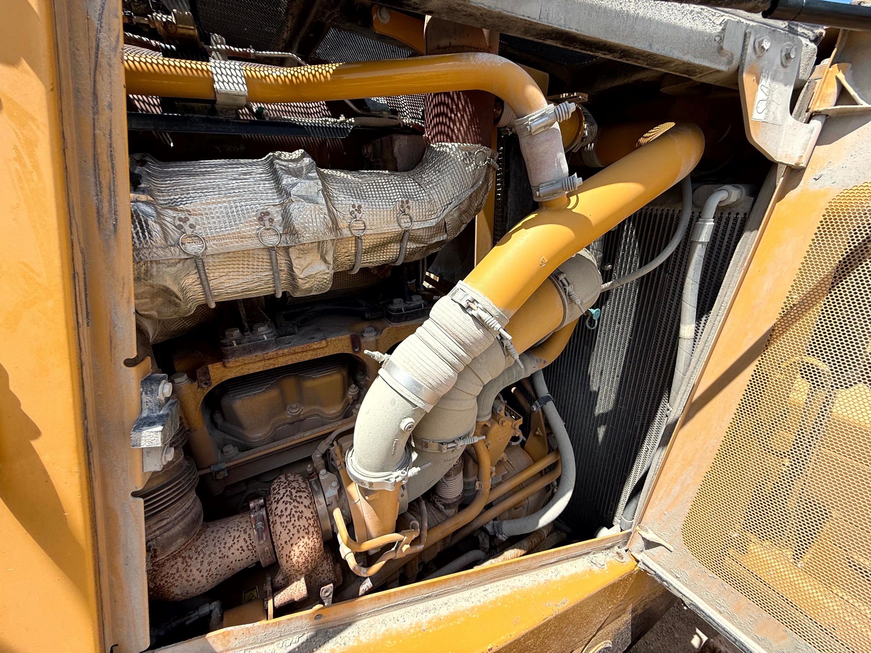 Used Cat D8T Dozer for Sale – 2011 Caterpillar D8T, 12,677 Hours, Ripper